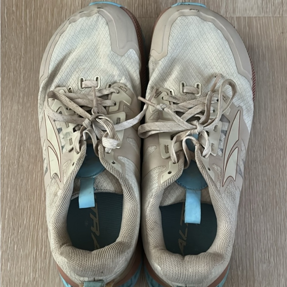 Altra Athletic Shoes